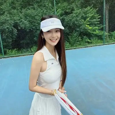刘致